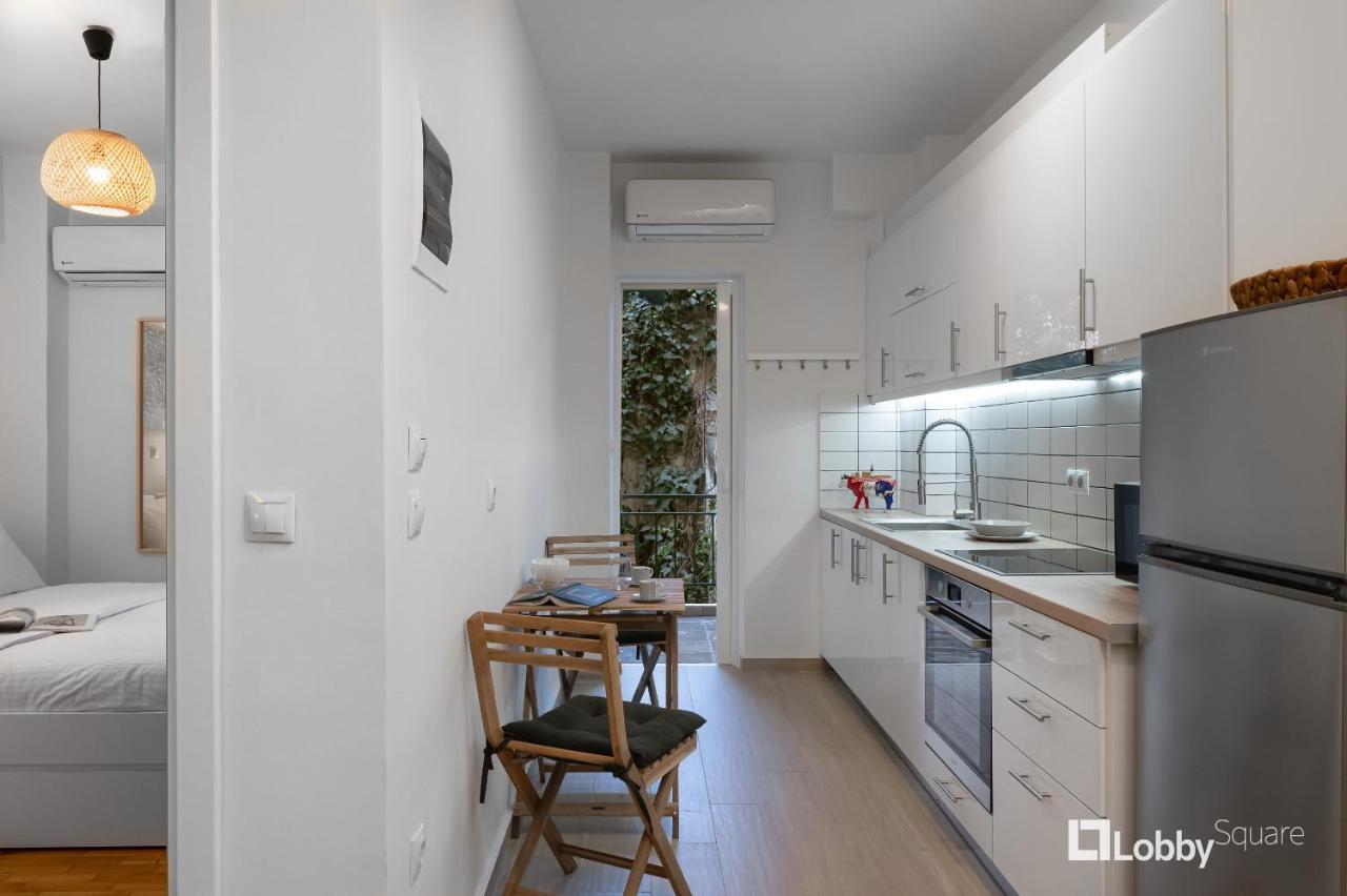 Aether Apartment By Lobbysquare Atena Exterior foto